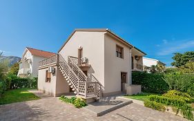 Apartments Magla With Terrace